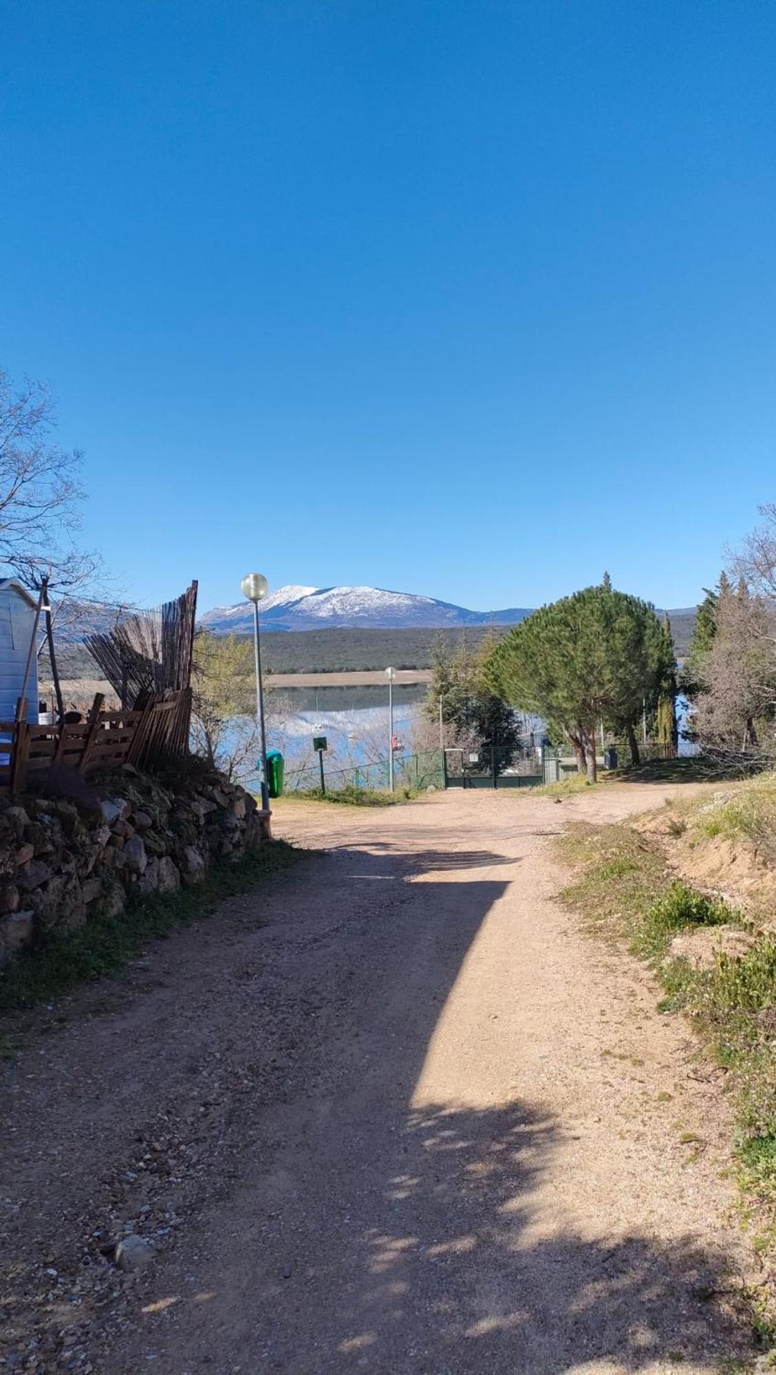 Camping de Cervera de Buitrago Exterior foto