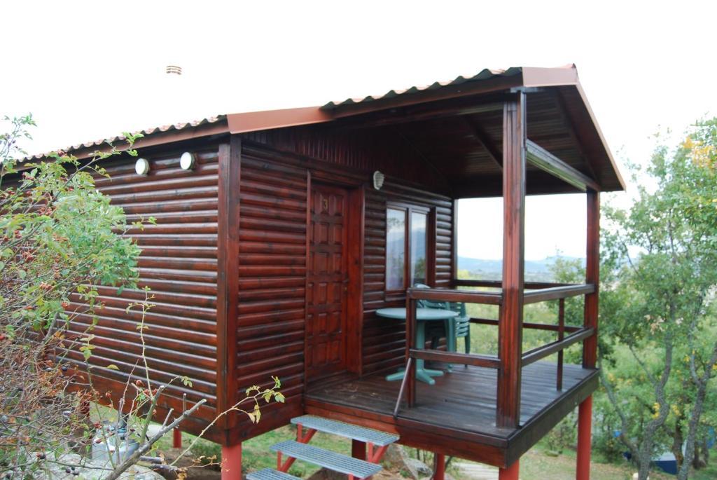 Camping de Cervera de Buitrago Exterior foto
